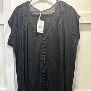 NWT FP Sz L SS flowy tunic